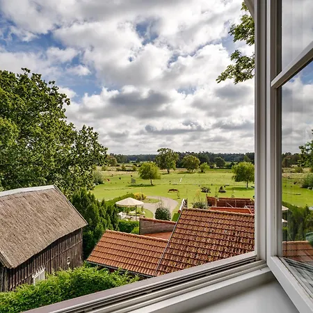 Ferienhaus Schlupfwinkel Prerow
